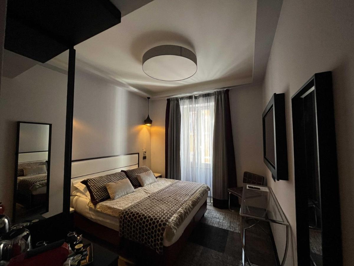 Flaneur Suites Corso Roma Esterno foto