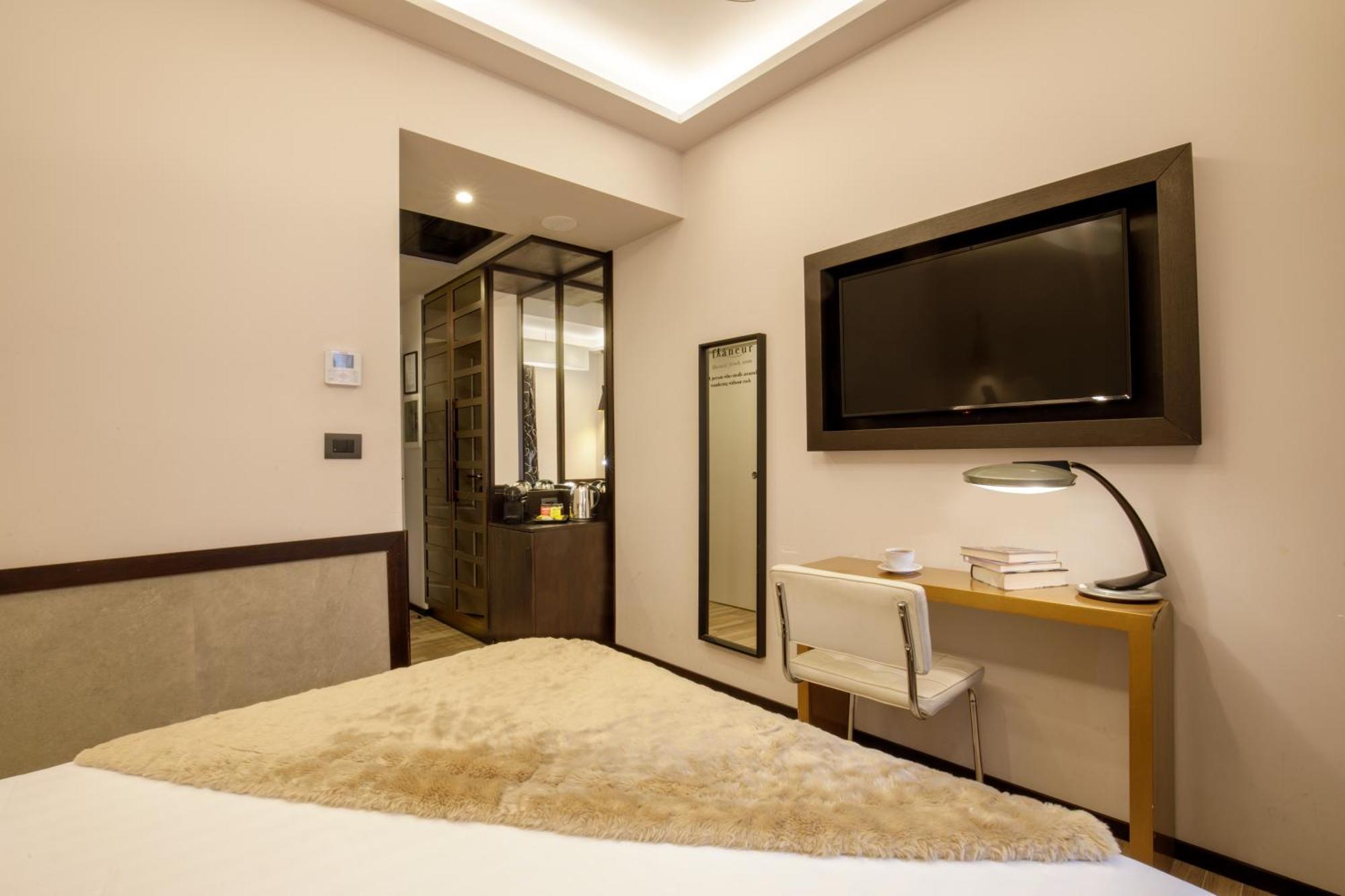Flaneur Suites Corso Roma Esterno foto